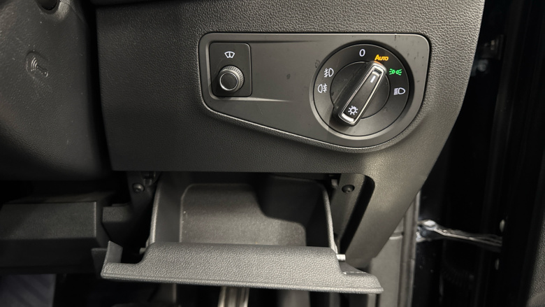 Volkswagen Tiguan 2.0 TDi 150 R-Line 5dr DSG Diesel Estate